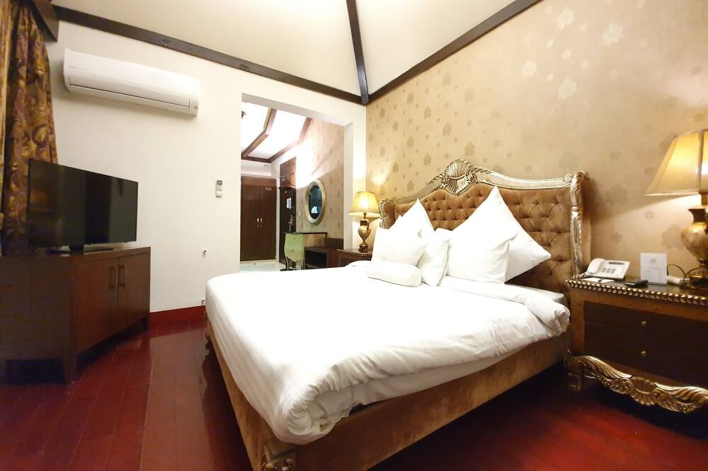 Room of Chalet hotel Islamabad