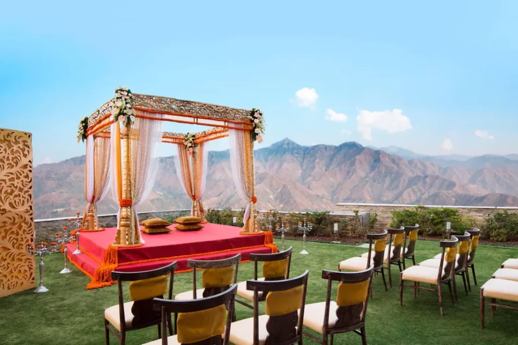 celebration garden View of Walnut Grove Resort & Spa, JW Marriott hotel infront of large mountain views